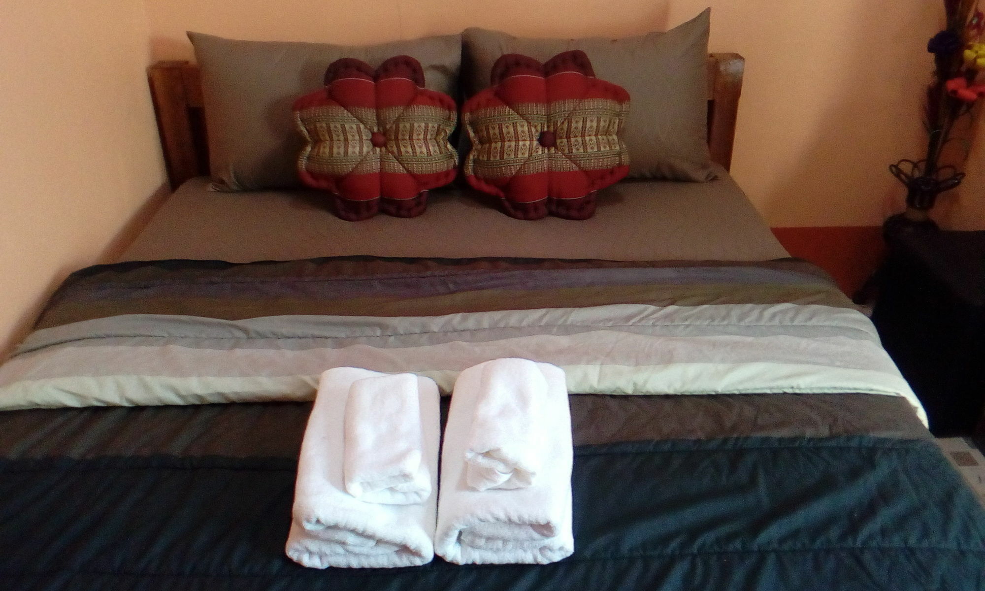 Yotin Guest House ตราด ภายนอก รูปภาพ